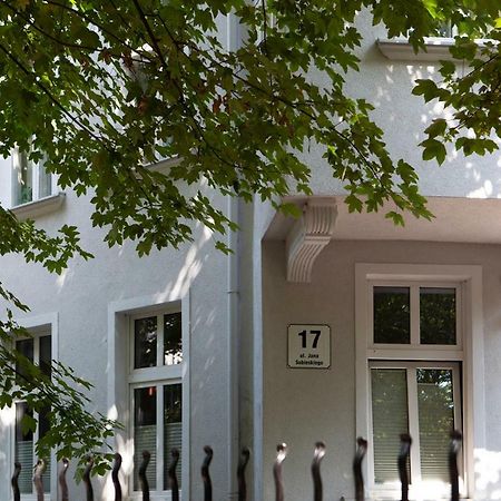 King Sobieski Apartments By Oneapartments 소포트 외부 사진