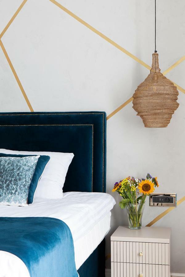 King Sobieski Apartments By Oneapartments 소포트 외부 사진