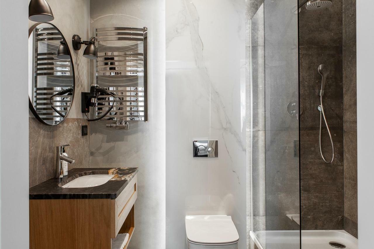 King Sobieski Apartments By Oneapartments 소포트 외부 사진